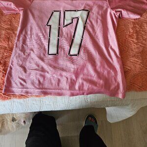 Official NFL pink SD chargers. T-shirt.